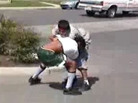 Fight Baston Bagarre Tape 2 Jeunes