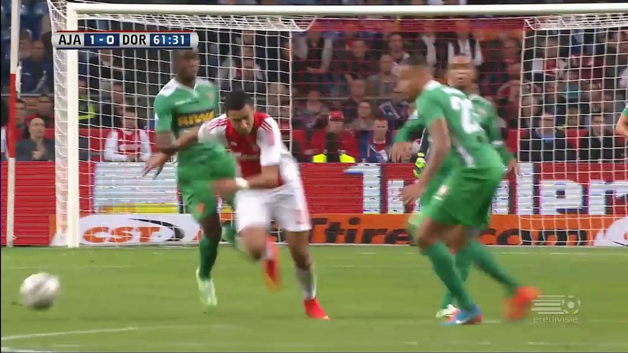 Ajax' Schöne fertigt Dordrecht ab