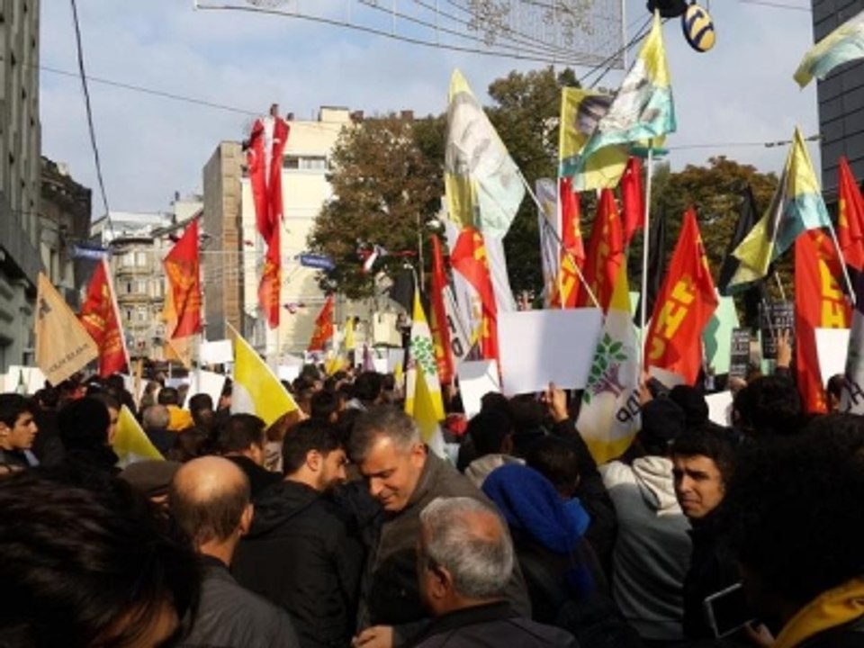 Taksim'de Kobani Eylemi Başladı