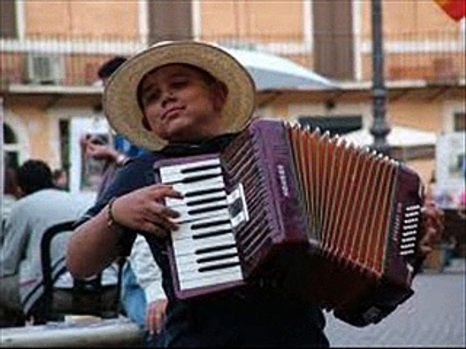 la vie en rose            romantic accordion    instrumental