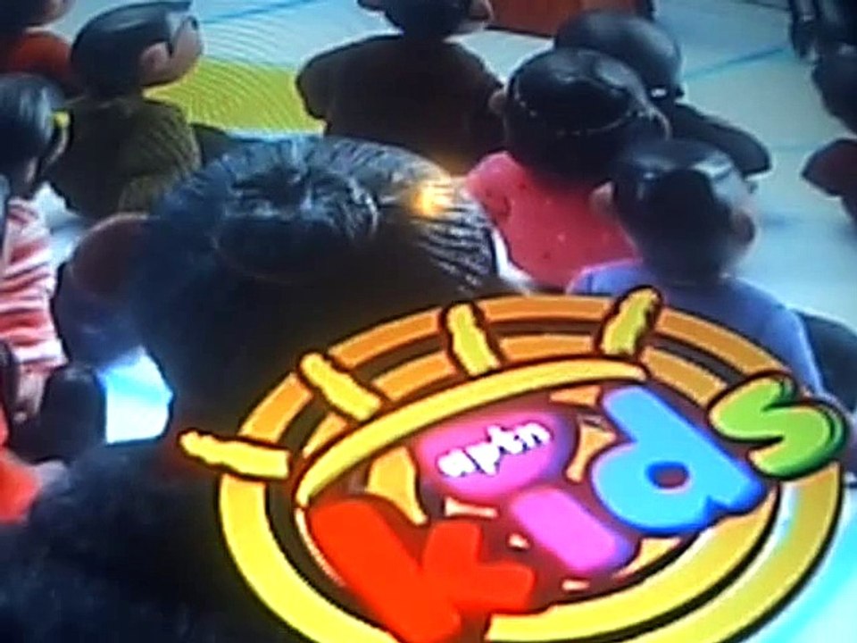 d comedian a cat and two julio