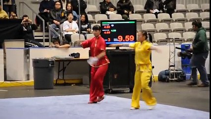 2 girls fighting during an awesome Wushu demo