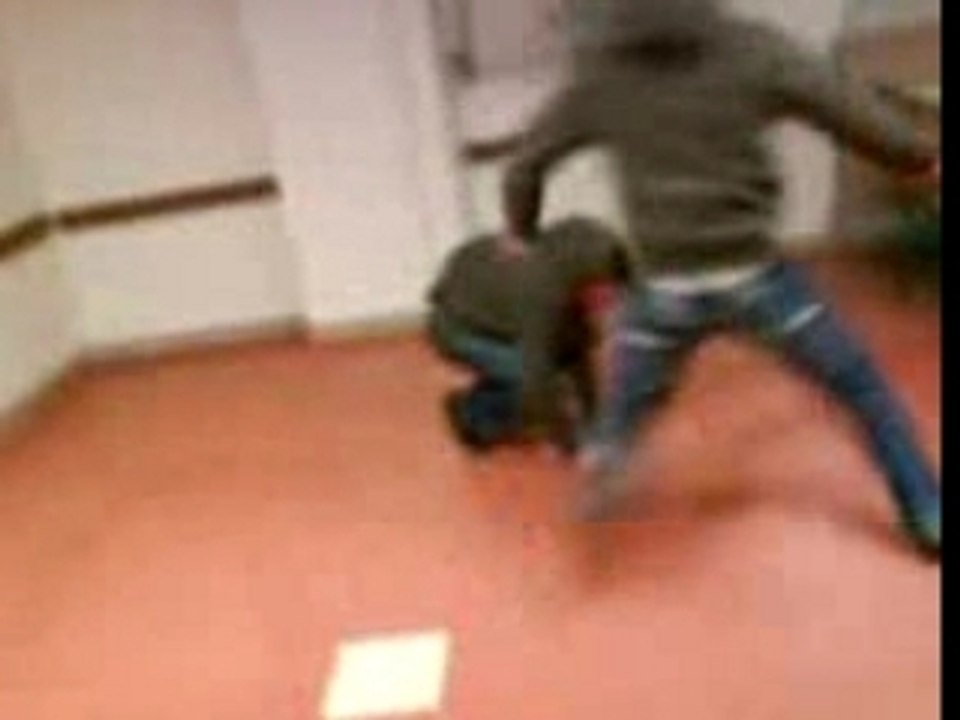 MOV00560