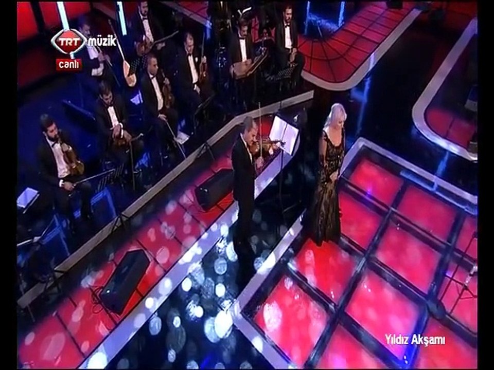 MUAZZEZ ERSOY-AKŞAM OLDU HÜZÜNLENDİM BEN YİNE
