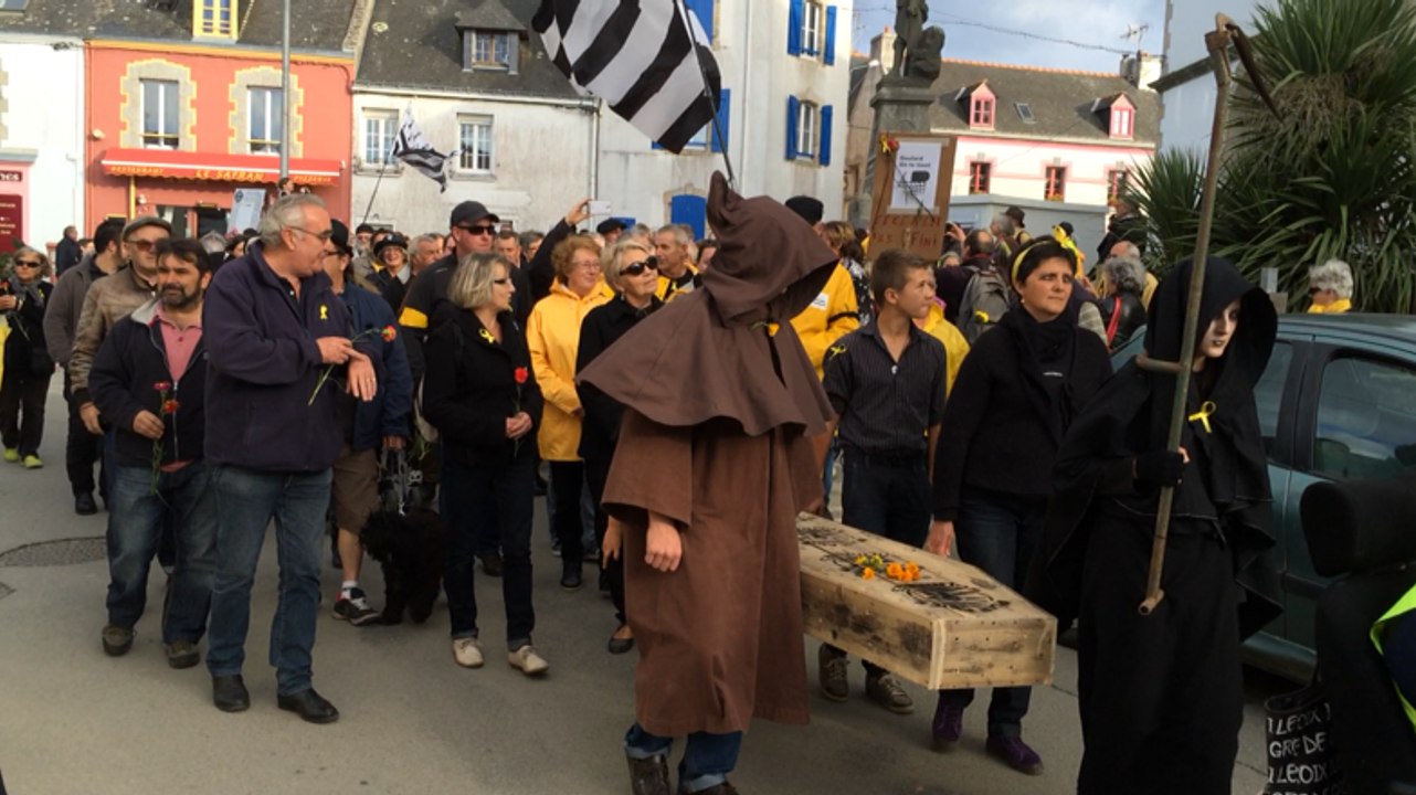 Transports : Marche funèbre des îliens