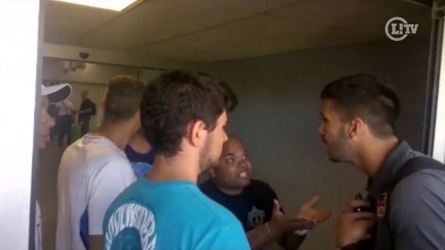 Jogadores do Vasco são ameaçados por torcedores