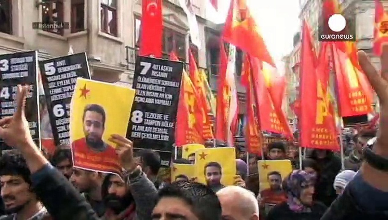 Tausende demonstrieren Solidarität mit Kobani