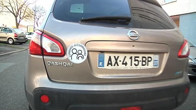 La conduite accompagnée désormais accessible dès 15 ans