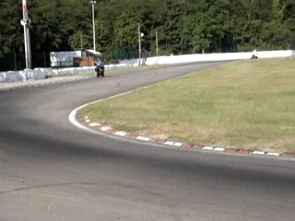 F10