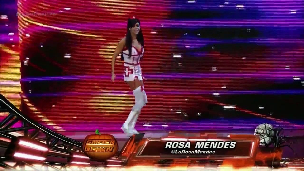 Divas Halloween Battle Royal 2014