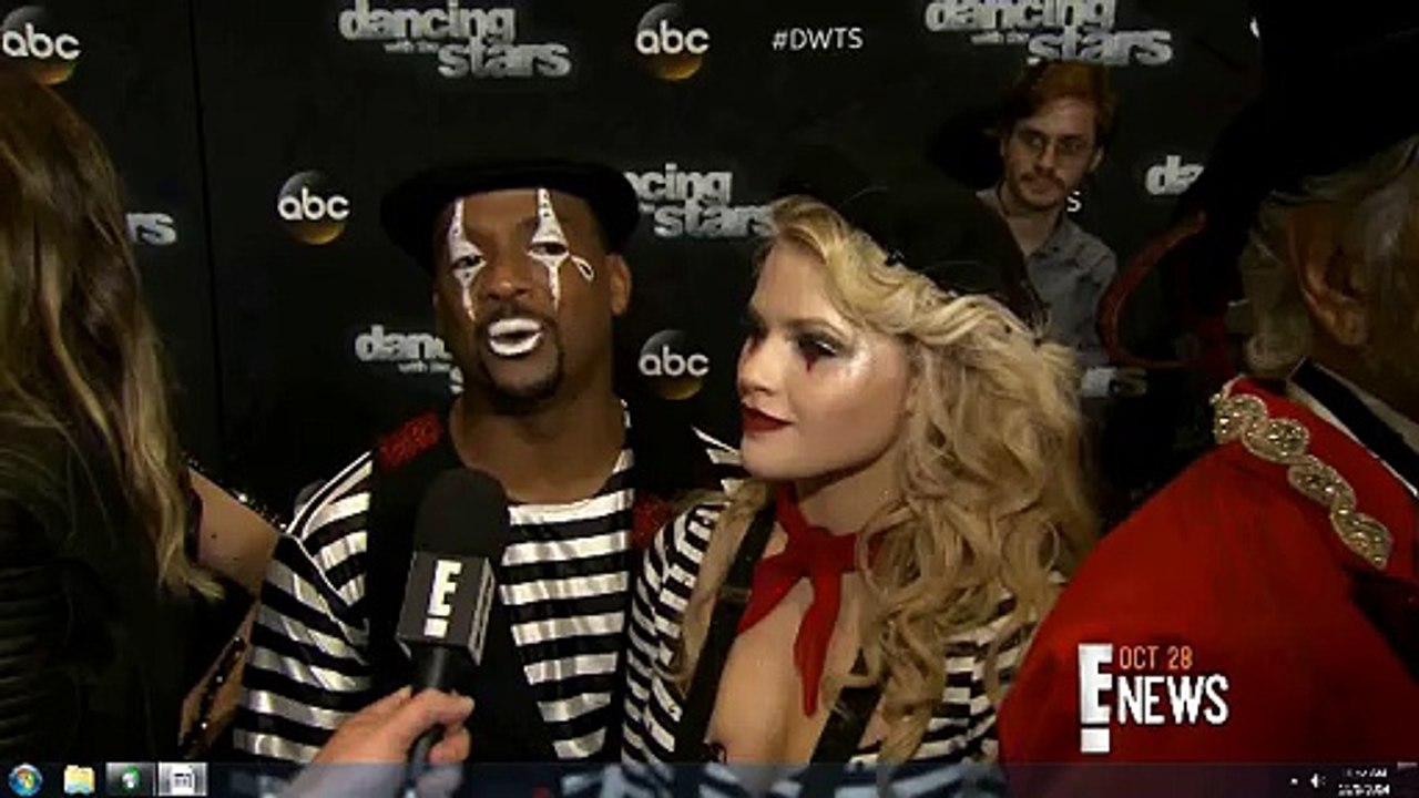 Derek Beth on E! 102814