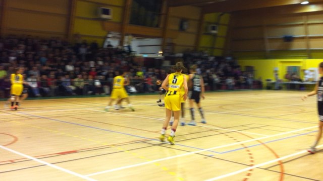 Alençon domine Calais