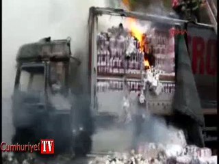 TEM otoyolundaki TIR yangınından ilk görüntüler