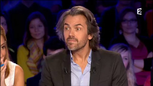 Fou rire à On n'est pas couché après une grosse gaffe d'Aymeric Caron