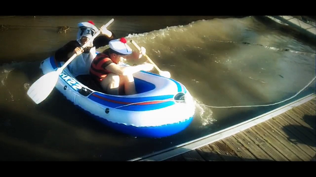 Soirée étudiante "mousse" au Seven discothèque