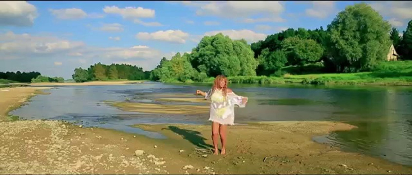 Nesly  Ft. Kamnouze - Je suis bien (clip officiel 2014)