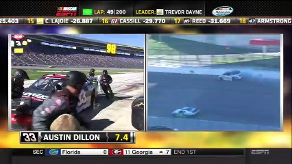 NASCAR - Trevor Bayne obligé d'abandonner... parce que sa voiture avait pris feu