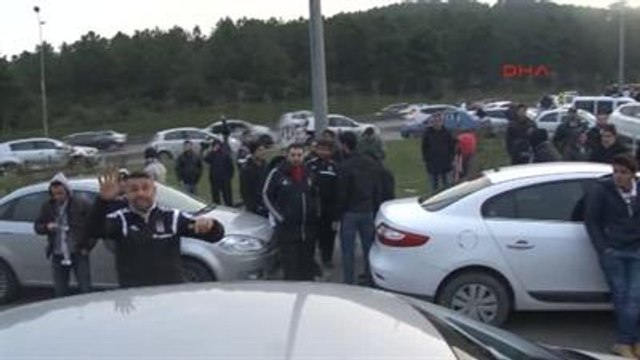 Beşiktaş Meşalelerle Uğurlandı