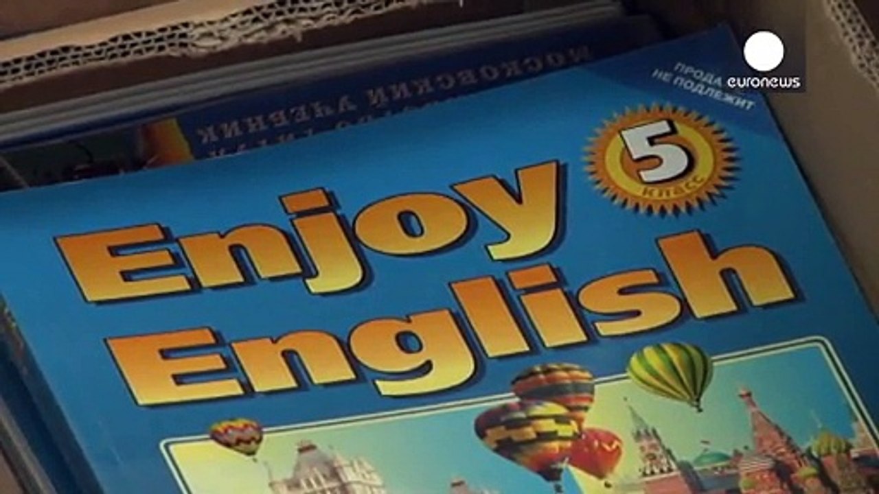 Russland schickt neue Schulbücher nach Donezk