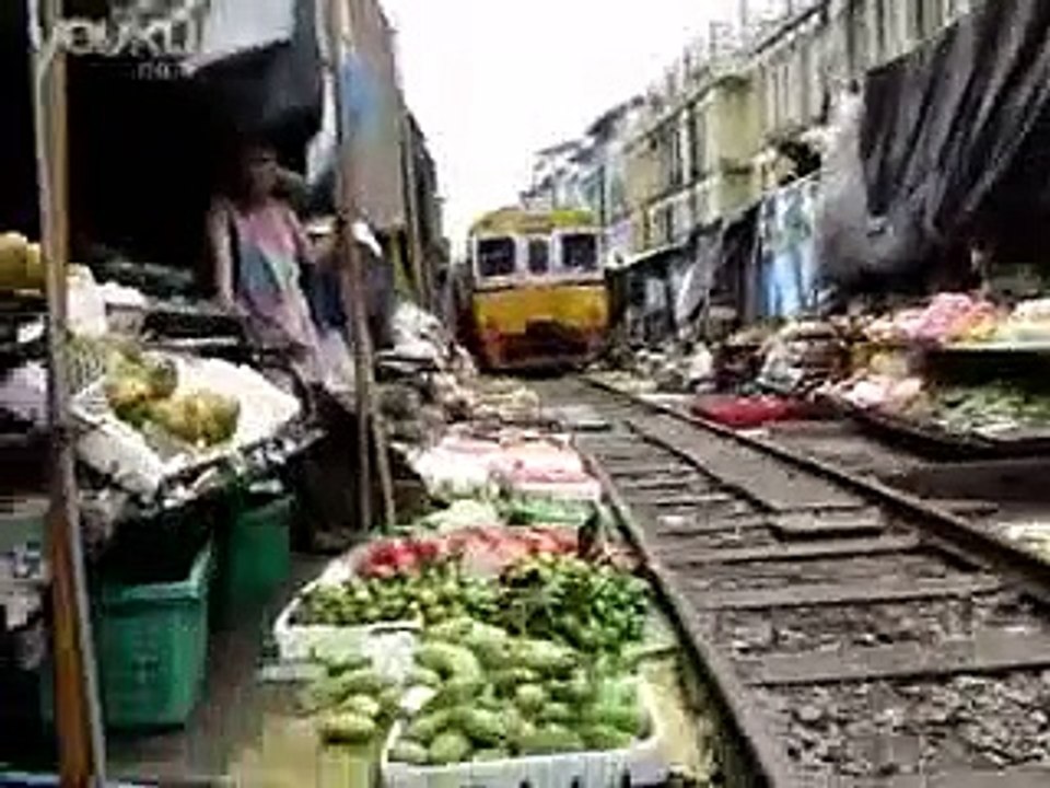 Amazing Railway crossing with Vegetable Vendors - Awesome