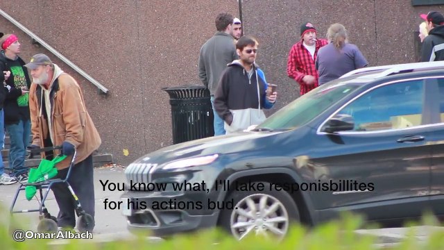 Des canadiens d'Ottawa réagissent aux propos d'un Islamaphobe (Expérience Sociale)