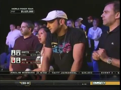 Il célèbre sa victoire au poker un peu trop vite (bad beat)