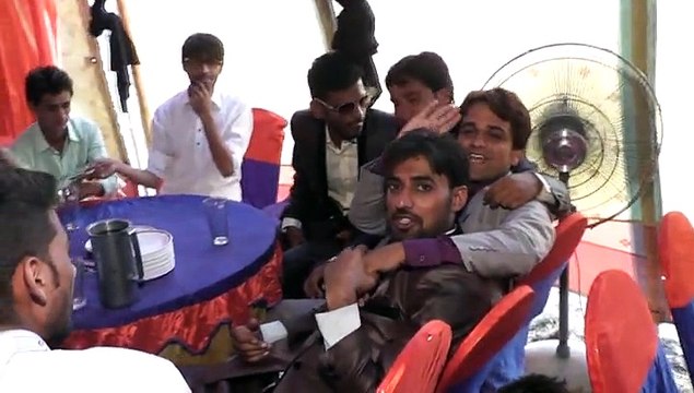 Rana Saim dance with frnds on barat...0315-6574766