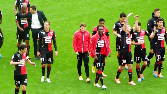 02/11/14 : FCN-SRFC : les joueurs saluent le kop