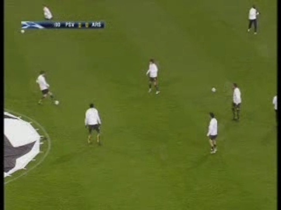 Warm up - PSV - Arsenal