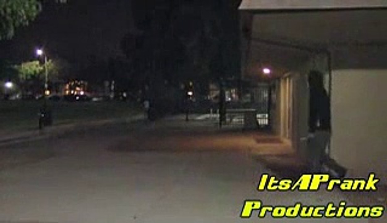 Cutting Throats in Public (PRANKS GONE WRONG) - Halloween Pranks - Scary Pranks - Funny Videos 2014 BY NEW UNLIMITED funny videos c3