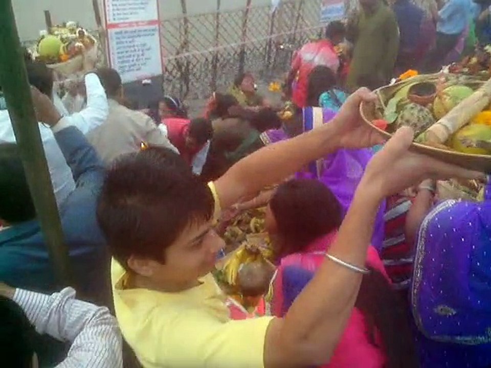 Chhath Puja at Yamuna Bank Delhi