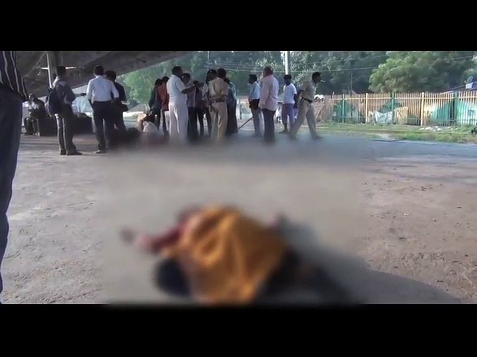 murder in train kheda