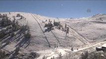 Kartalkaya'da Kar Kalınlığı 10 Santime Ulaştı