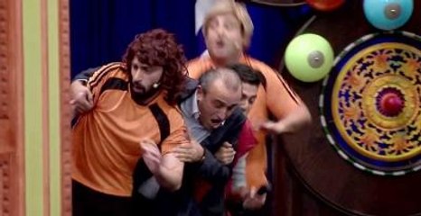 Taraftardan Albayrak'a "Güldür Güldür" Tepkisi