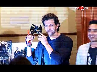Hrithik Roshan puts Mohenjodaro shoot on hold for Krrish 4!