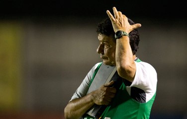 Vascaínos cobram mudanças no clube