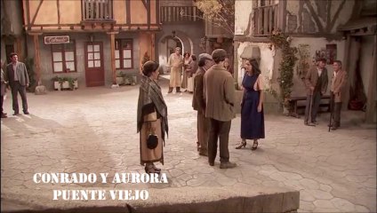 Momentos C&A: Bernarda da el colgante de Pepa a Aurora y esta se enfrenta a Francisca en la plaza