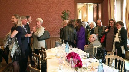 Haitiana Yanick Lahens vence prêmio de literatura francês