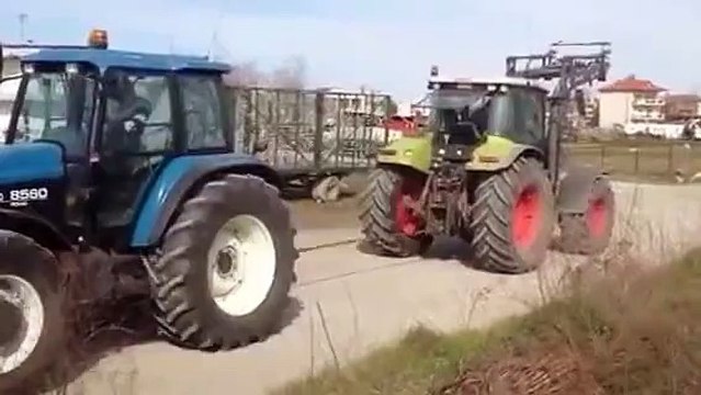 New Holland Ws Claas (Kıyasıya Çekişme) - Tarım Günlükleri _ Facebook