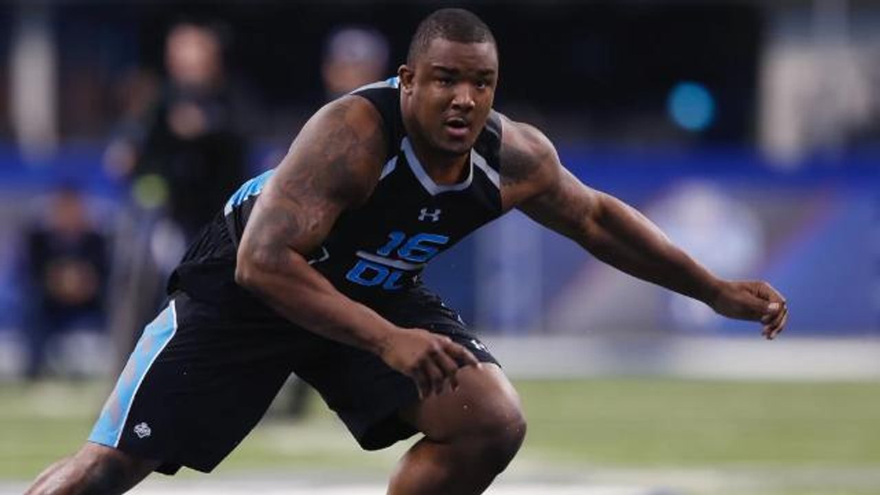 Did an NFL Player Try and Buy Weed on Instagram?