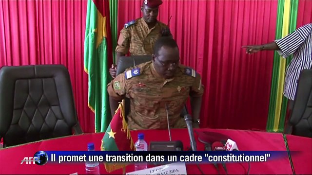 Burkina Faso: le nouvel homme fort du pays promet une transition dans un cadre constitutionnel
