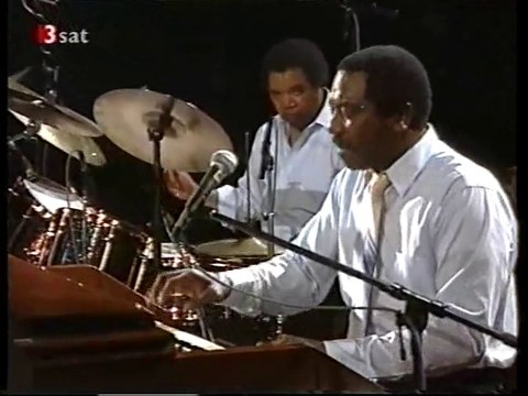 JIMMY SMITH QUARTET at ZDF Jazz Club '88 (0:47)