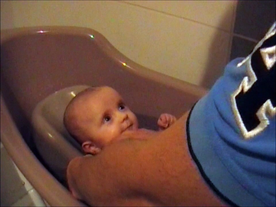 14-11-03 Bain