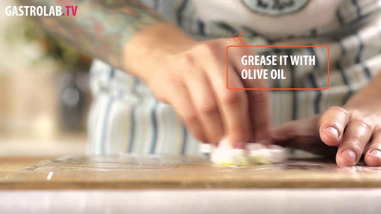 eng how to poach an egg