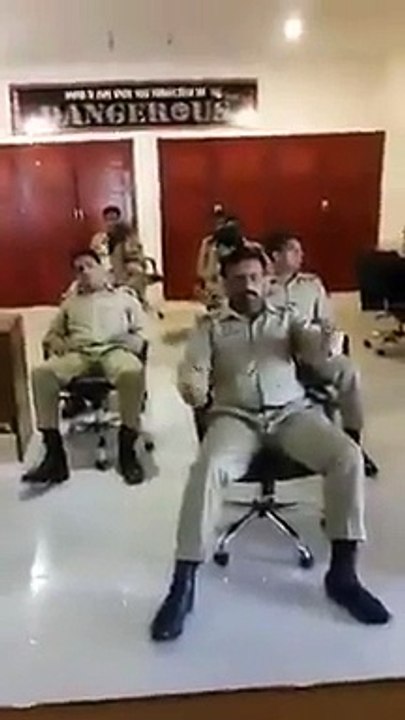 Funny Pakistan Army