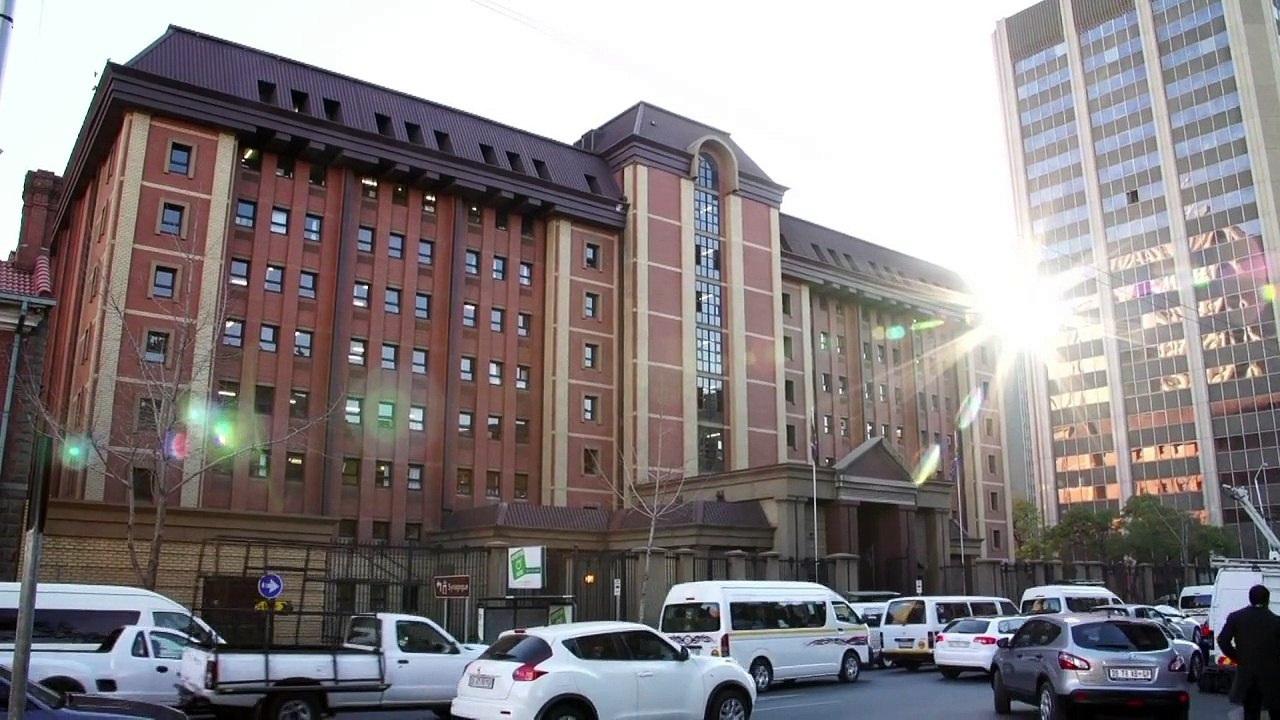 Fiscalía recurre sentencia contra Pistorius