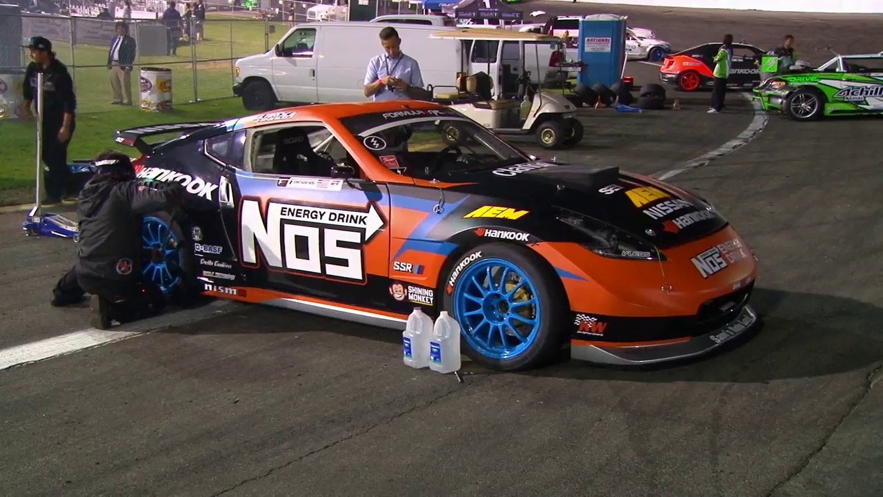 Cadillac ATS İle Dumanlı Formula D Yarışı