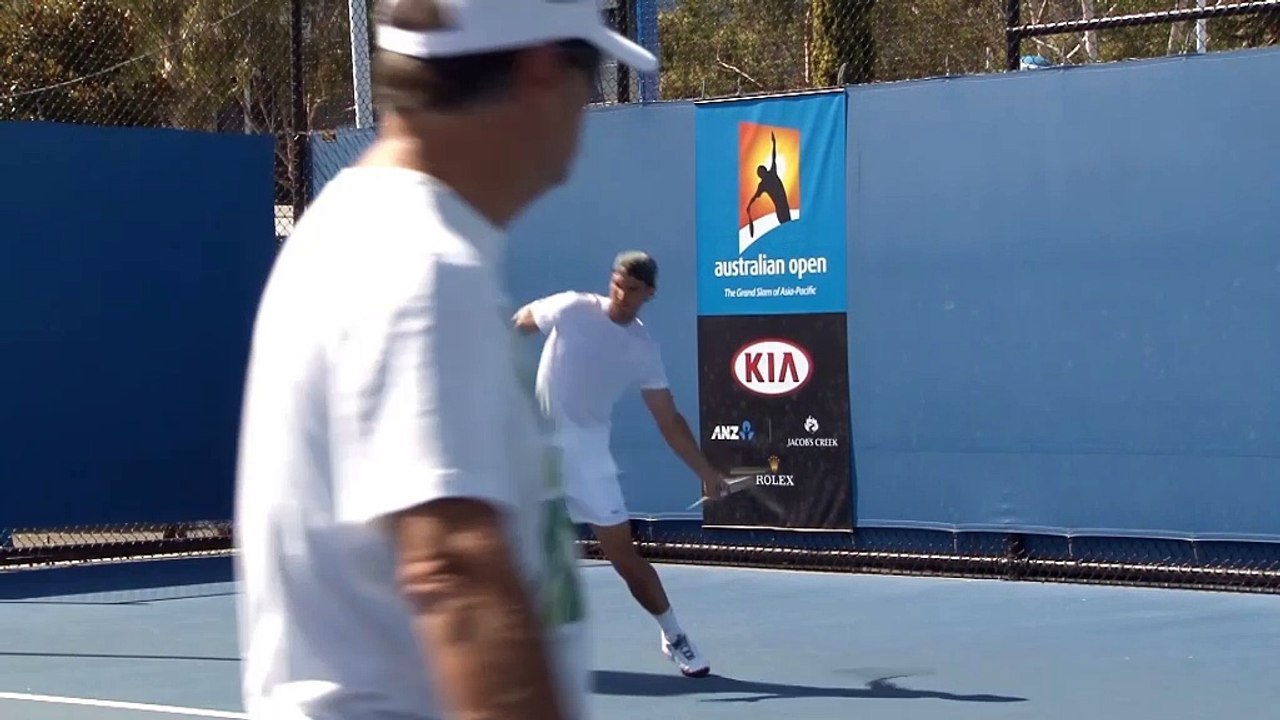 London: Federer will Djokovic stürzen