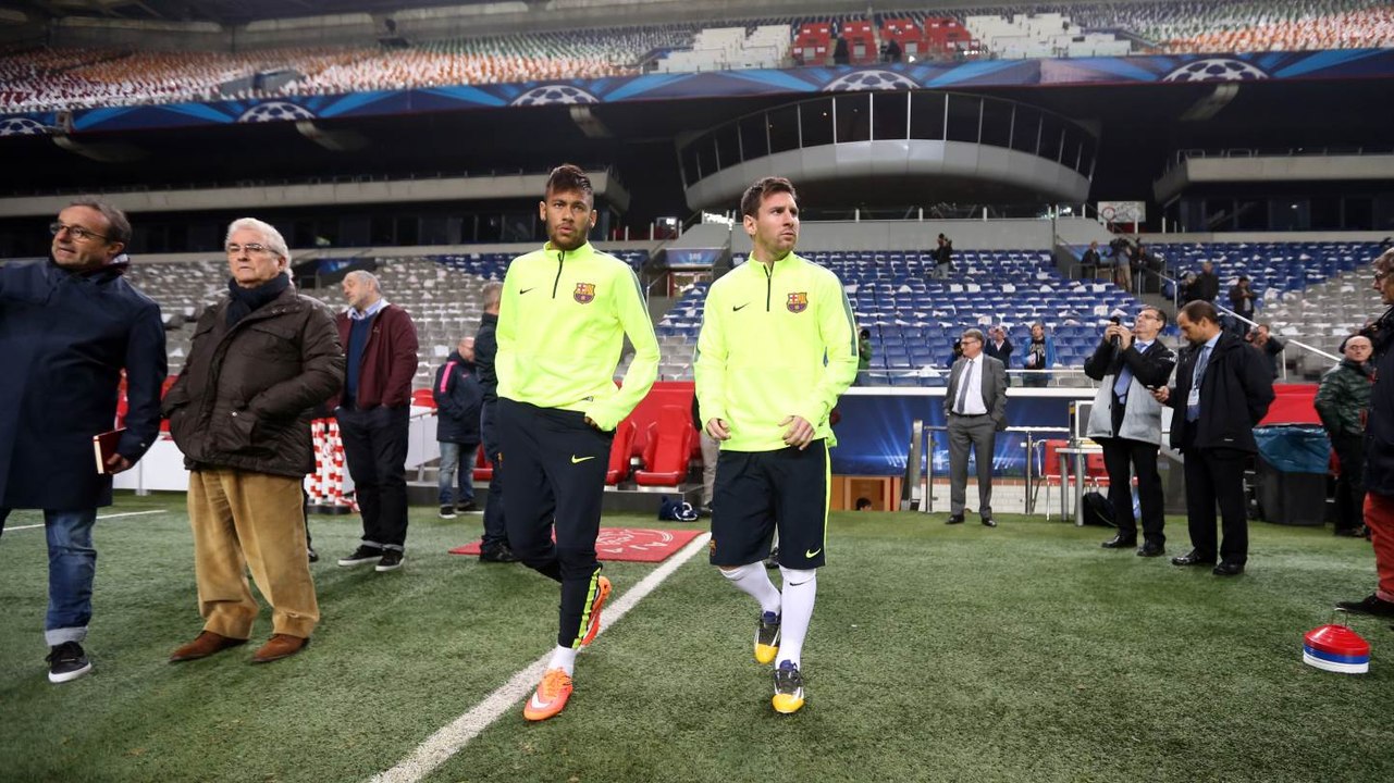 First contact with the Amsterdam Arena