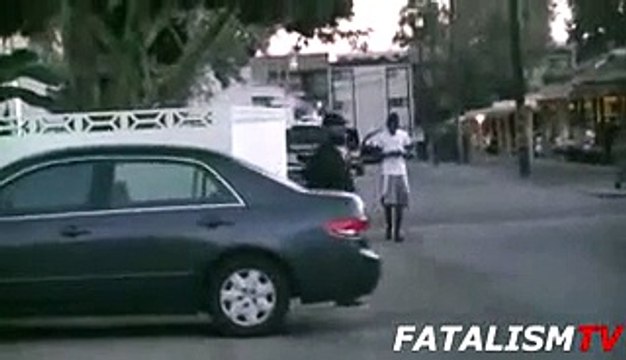 GRENADE PRANK IN THE HOOD (PRANKS GONE WRONG) - Halloween Pranks - Scary Pranks - Funny Pranks 2014 BY NEW UNLIMITED funny videos c3